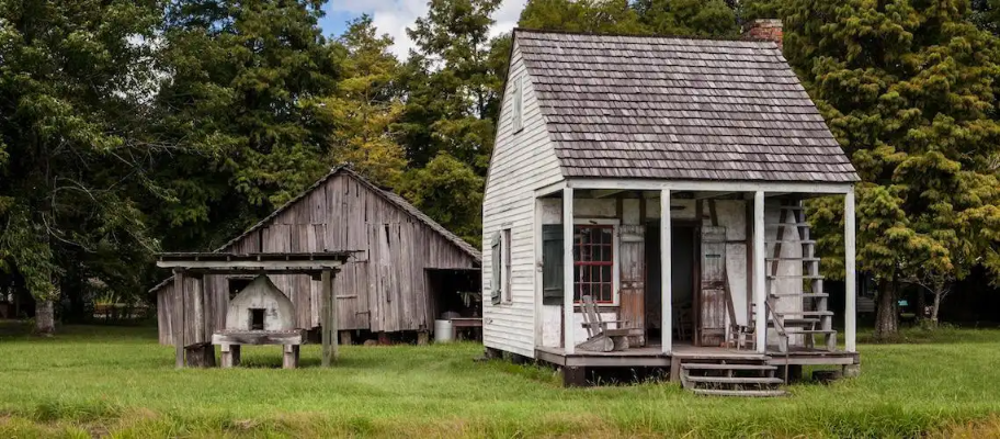 Quality Spray Foam Insulation Services in Oak Hills Place, LA 14 LSU Rural Life Museum